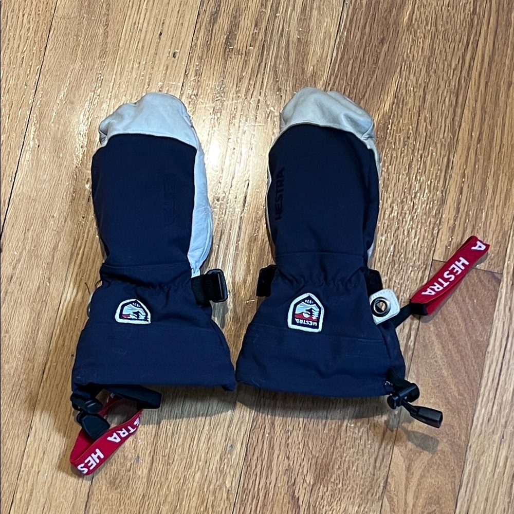 Hestra Helicopter Ski Junior Kids' Navy and Cream Leather Mittens. Size 6
